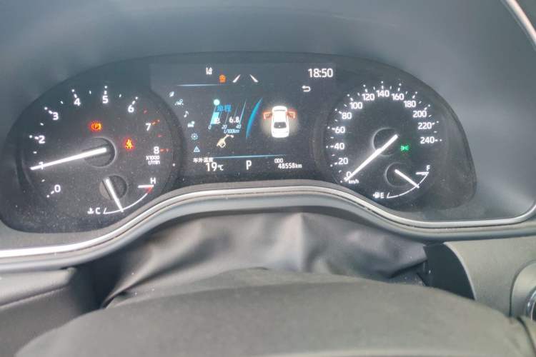Used Toyota Avalon 2023 2.5L Luxury Edition Odometer Close Up