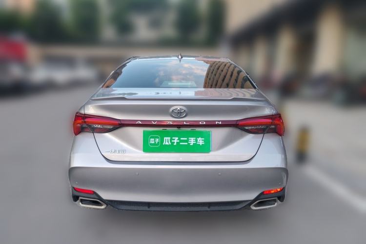 Used Toyota Avalon 2023 2.5L Luxury Edition Rear