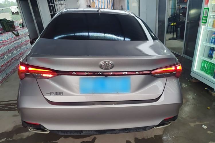 Used Toyota Avalon 2023 2.0L Premium Edition Rear