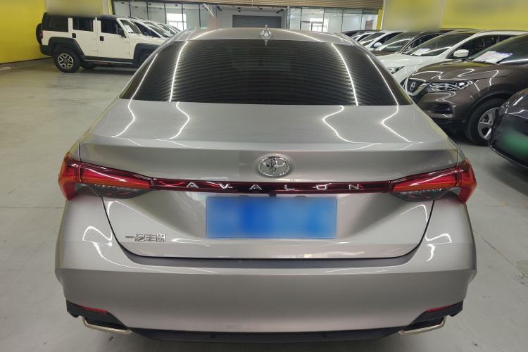 Used Toyota Avalon 2023 2.0L Premium Edition Rear