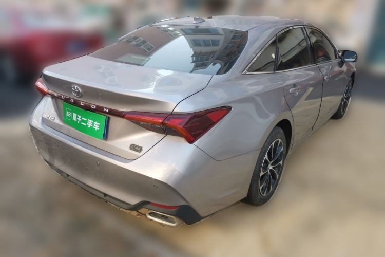 Used Toyota Avalon 2023 2.0L Premium Edition Rear Right 45 Deg