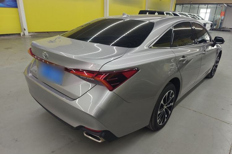 Used Toyota Avalon 2023 2.0L Premium Edition Rear Right 45 Deg