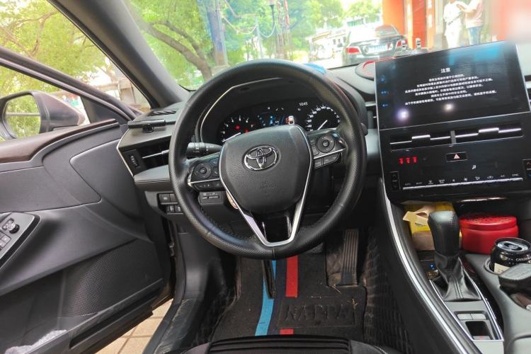 Used Toyota Avalon 2023 2.0L Premium Edition Steering Wheel