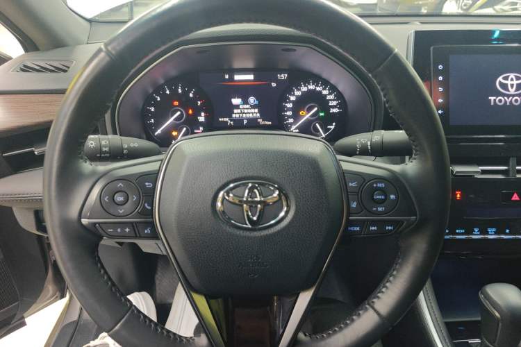 Used Toyota Avalon 2023 2.0L Premium Edition Steering Wheel