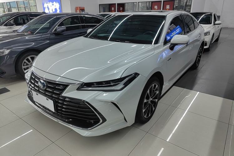 Used Toyota Avalon 2023 Dual-Engine 2.5L Luxury Edition Guazi used car, China used car export, Used car for sale, Used  cars, Cheapest cars for sale
