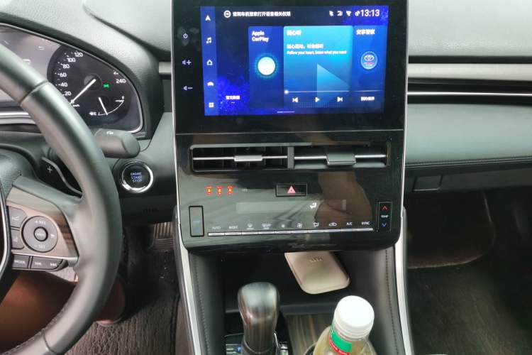 Used Toyota Avalon 2023 2.5L Luxury Edition Audio And AC Panel
