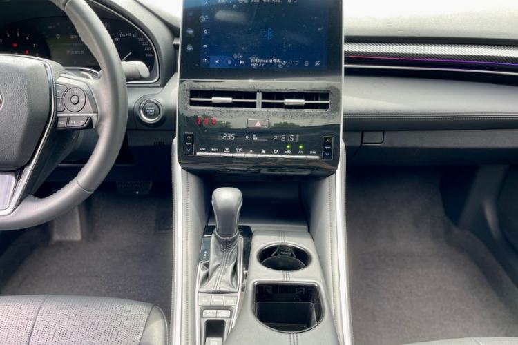 Used Toyota Avalon 2023 2.5L Luxury Edition Audio And AC Panel