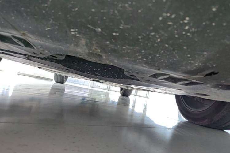 Used Toyota Avalon 2023 2.5L Luxury Edition Chassis Front