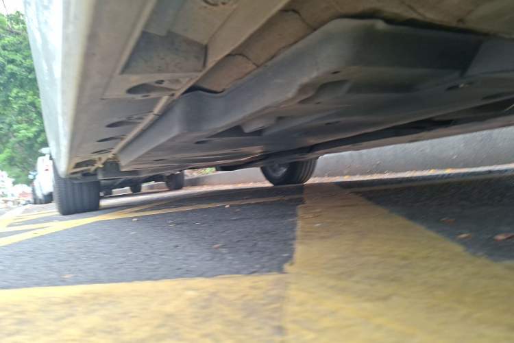 Used Toyota Avalon 2023 2.5L Luxury Edition Chassis Front Right