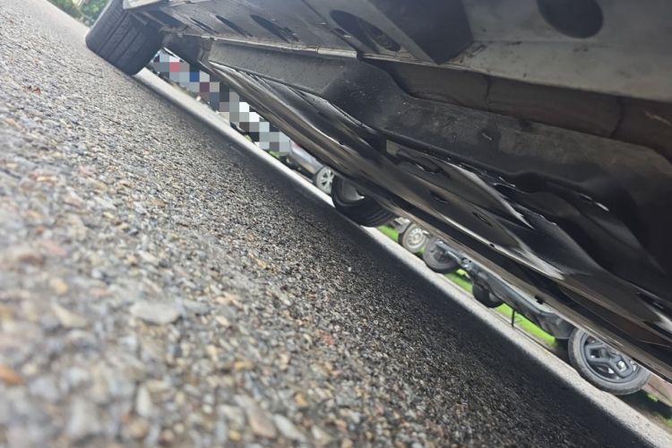 Used Toyota Avalon 2023 2.5L Touring Premium Edition Chassis Front Right