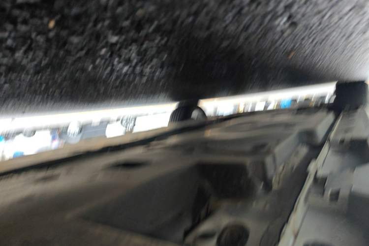 Used Toyota Avalon 2023 2.5L Luxury Edition Chassis Rear Left