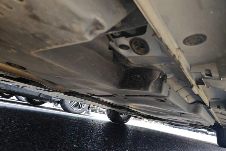 Used Toyota Avalon 2023 2.5L Luxury Edition Chassis Rear Right