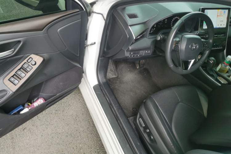 Used Toyota Avalon 2023 2.5L Luxury Edition Driver Seat