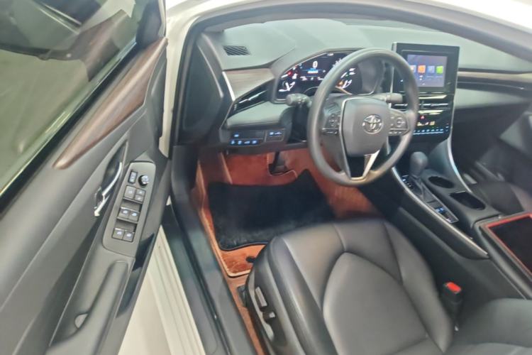 Used Toyota Avalon 2023 2.0L Progressive Edition Driver Seat