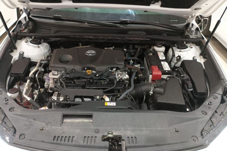 Used Toyota Avalon 2023 2.5L Luxury Edition Engine Bay