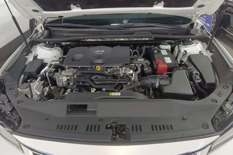 Used Toyota Avalon 2023 2.0L Luxury Edition Engine Bay