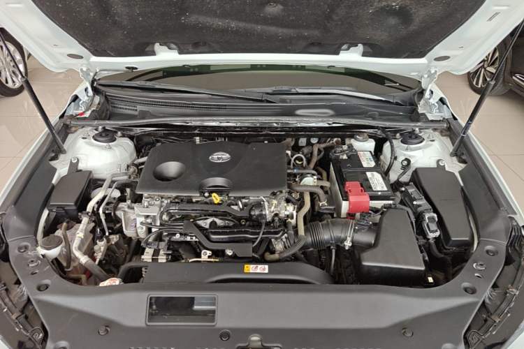 Used Toyota Avalon 2023 2.0L Premium Edition Engine Bay