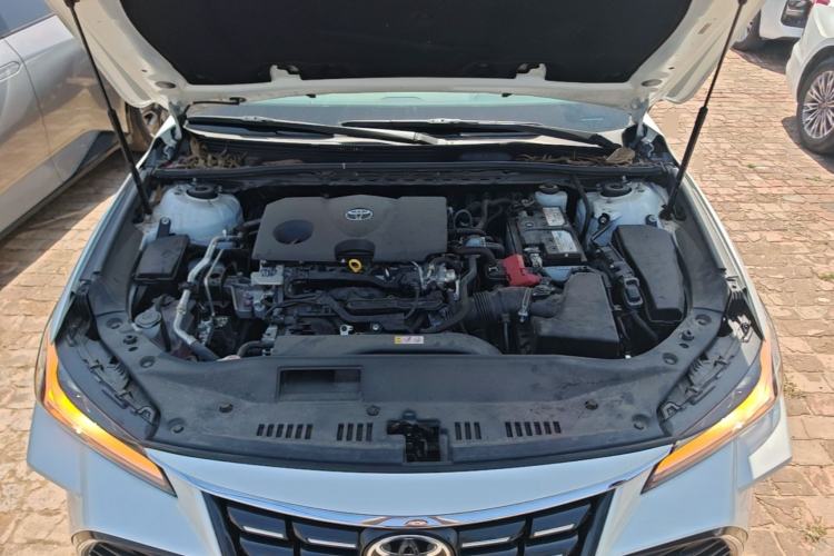 Used Toyota Avalon 2023 2.0L Progressive Edition Engine Bay