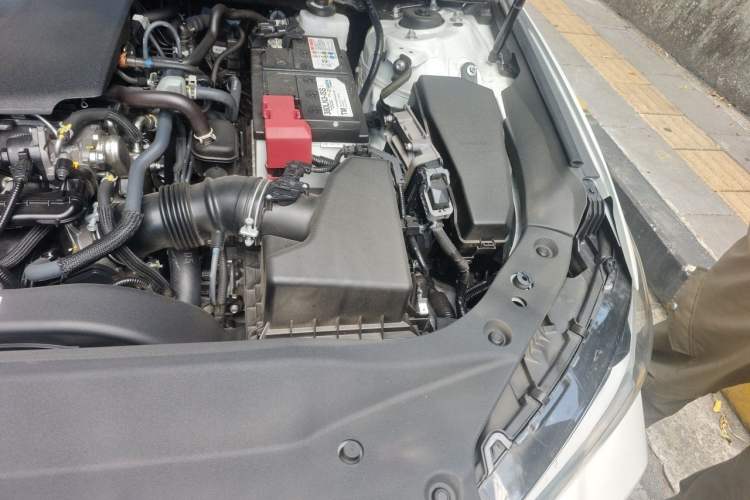 Used Toyota Avalon 2023 2.0L Luxury Edition Engine Bay Left
