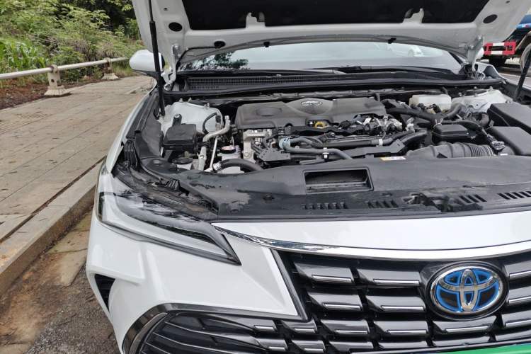 Used Toyota Avalon 2023 Dual-Engine 2.5L Luxury Edition Engine Bay Right