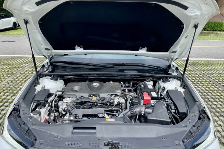 Used Toyota Avalon 2023 2.5L Luxury Edition Engine Bay