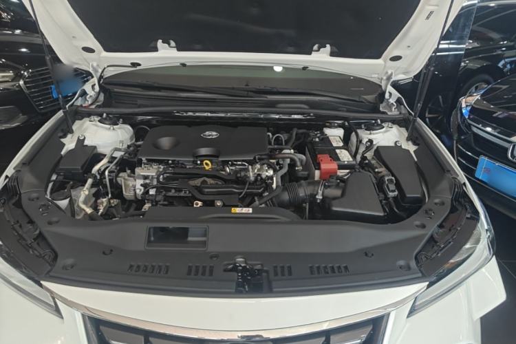 Used Toyota Avalon 2023 2.0L Premium Edition Engine Bay