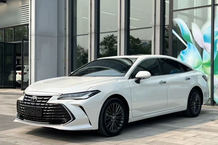 Used Toyota Avalon 2023 2.0L XLE Deluxe Edition Exterior 2