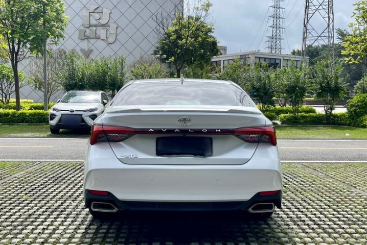 Used Toyota Avalon 2023 2.5L Luxury Edition Exterior 2