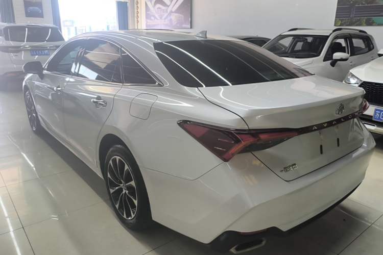 Used Toyota Avalon 2023 2.0L Luxury Edition Exterior 2