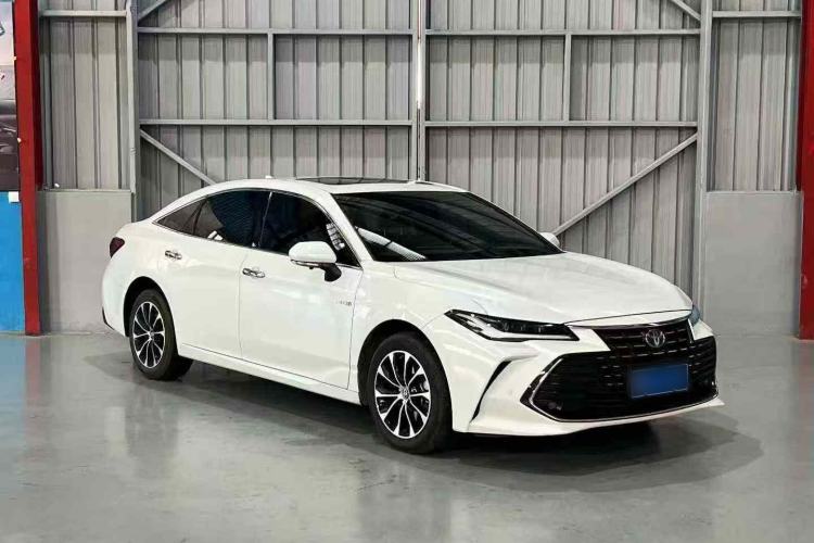 Used Toyota Avalon 2023 Dual-Engine 2.5L Luxury Edition Exterior 3