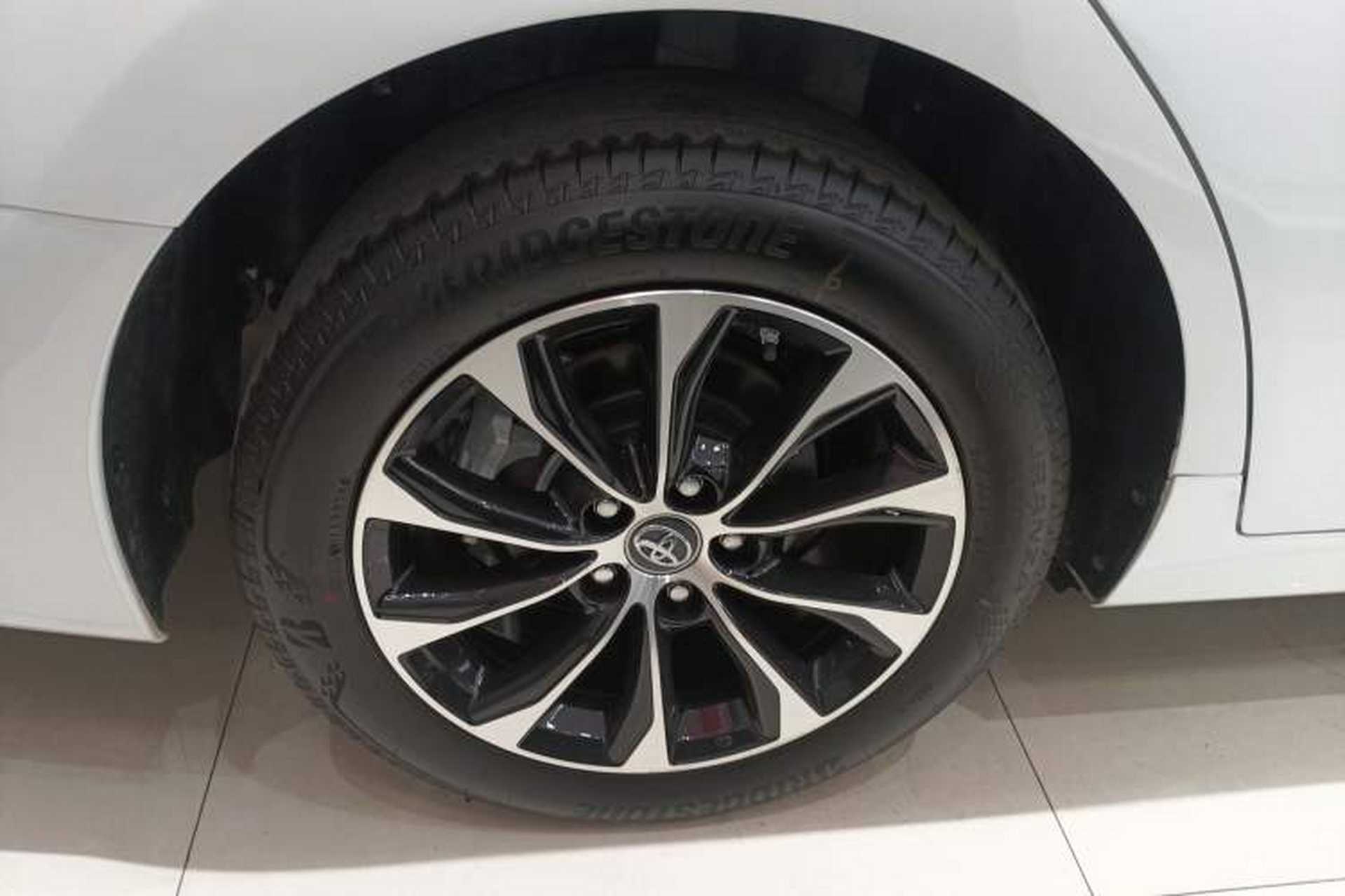 Used Toyota Avalon 2023 2.5L Luxury Edition Exterior 5
