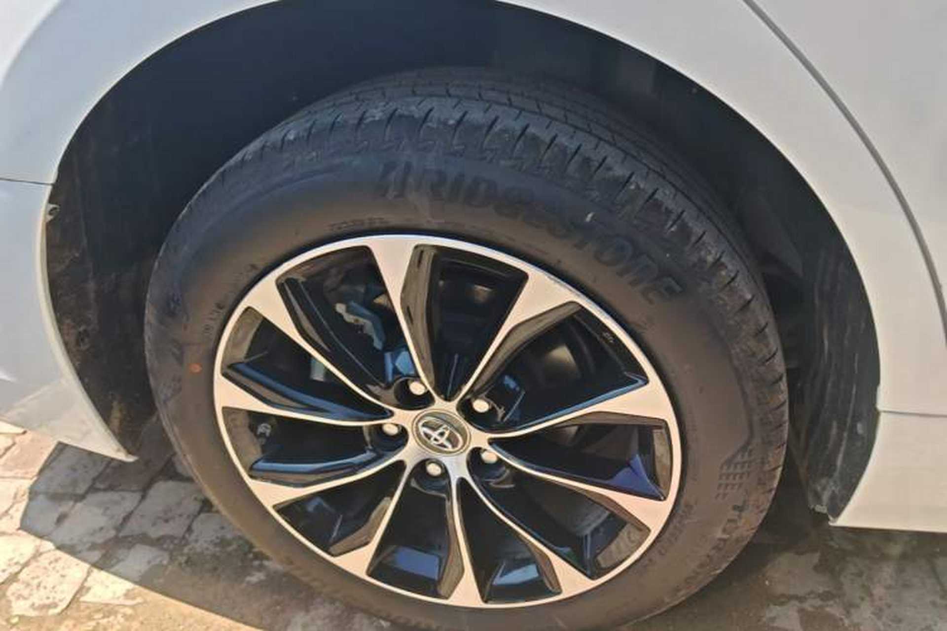 Used Toyota Avalon 2023 2.0L Progressive Edition Exterior 5