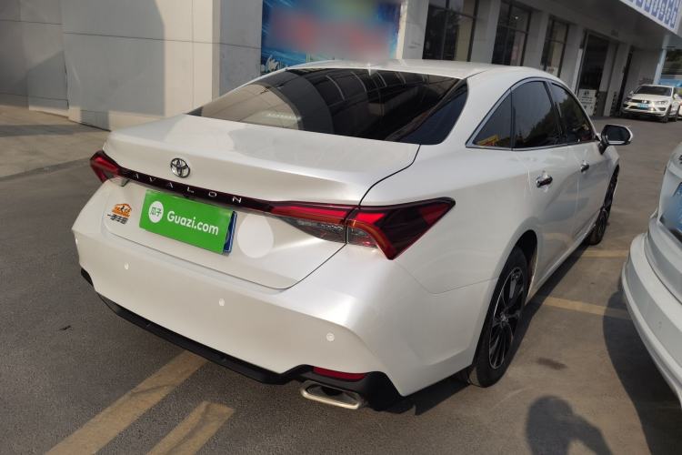 Used Toyota Avalon 2023 2.0L Luxury Edition Exterior 5