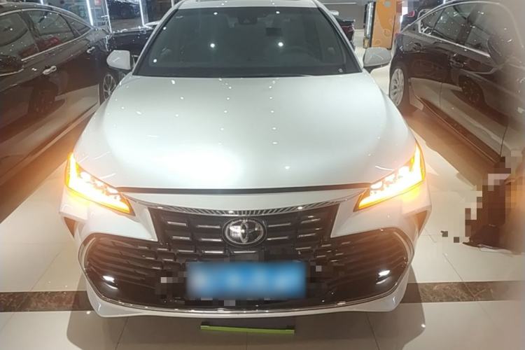 Used Toyota Avalon 2023 2.0L Luxury Edition Front
