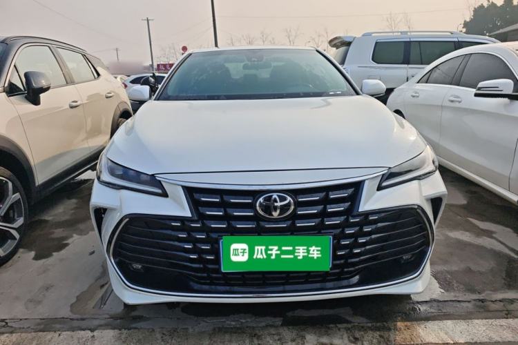 Used Toyota Avalon 2023 2.0L Premium Edition Front