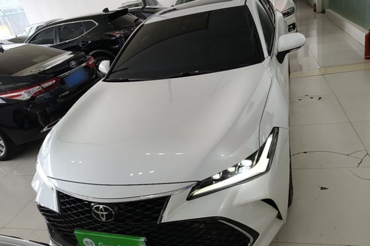 Used Toyota Avalon 2023 2.5L Luxury Edition Front