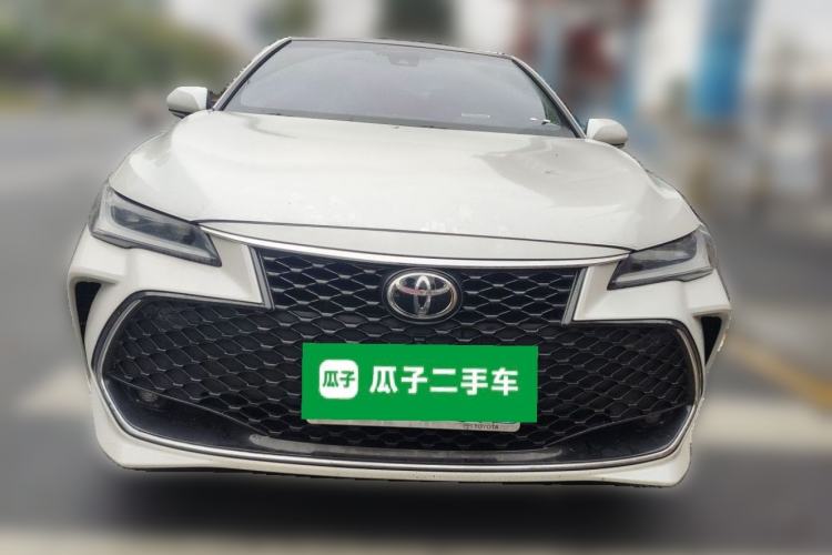 Used Toyota Avalon 2023 2.5L Touring Premium Edition Front