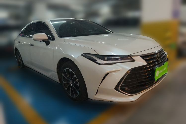 Used Toyota Avalon 2023 2.0L Luxury Edition Front Right 45 Deg