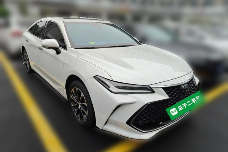 Used Toyota Avalon 2023 2.5L Luxury Edition Front Right 45 Deg