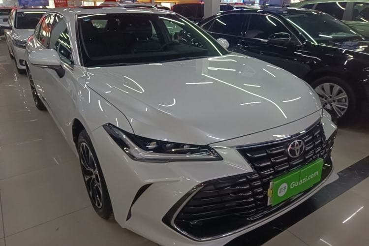 Used Toyota Avalon 2023 2.0L Luxury Edition Front Right 45 Deg
