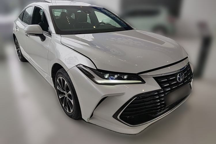 Used Toyota Avalon 2023 2.5L Luxury Edition Front Right 45 Deg