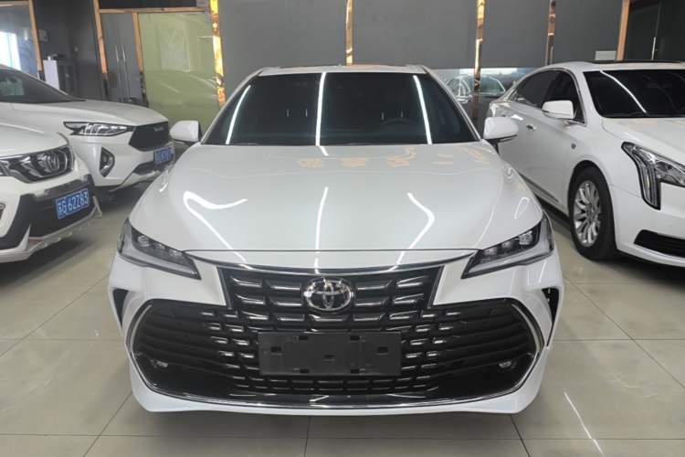 Used Toyota Avalon 2023 2.0L Luxury Edition Front