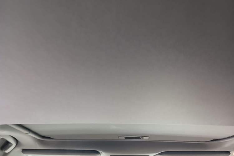 Used Toyota Avalon 2023 Dual-Engine 2.5L Luxury Edition Headliner