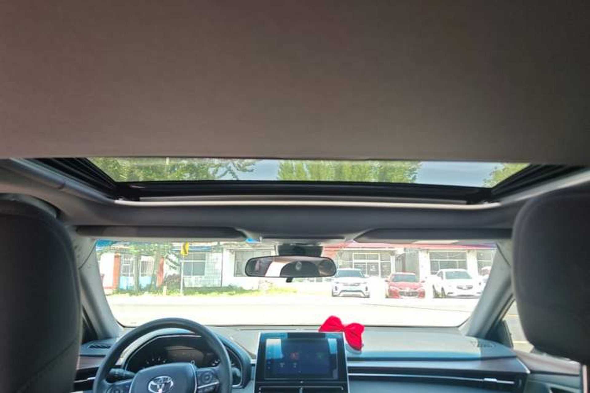 Used Toyota Avalon 2023 2.0L Progressive Edition Headliner