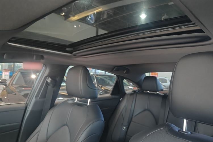 Used Toyota Avalon 2023 2.0L Premium Edition Headliner