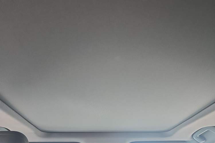 Used Toyota Avalon 2023 2.5L Touring Premium Edition Headliner