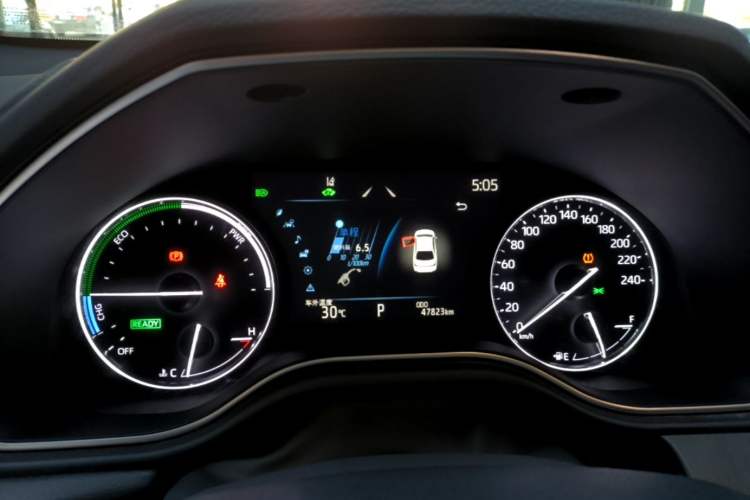 Used Toyota Avalon 2023 Dual-Engine 2.5L Luxury Edition Instrument Cluster
