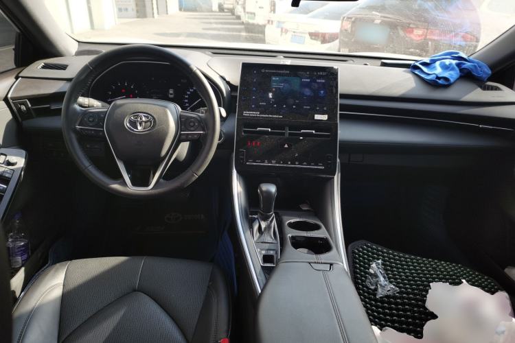 Used Toyota Avalon 2023 2.0L Luxury Edition Interior 2