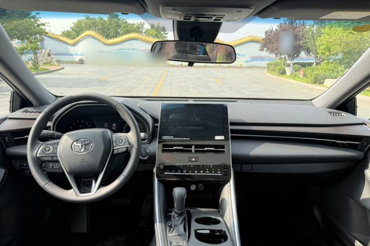 Used Toyota Avalon 2023 2.0L Luxury Edition Interior 5