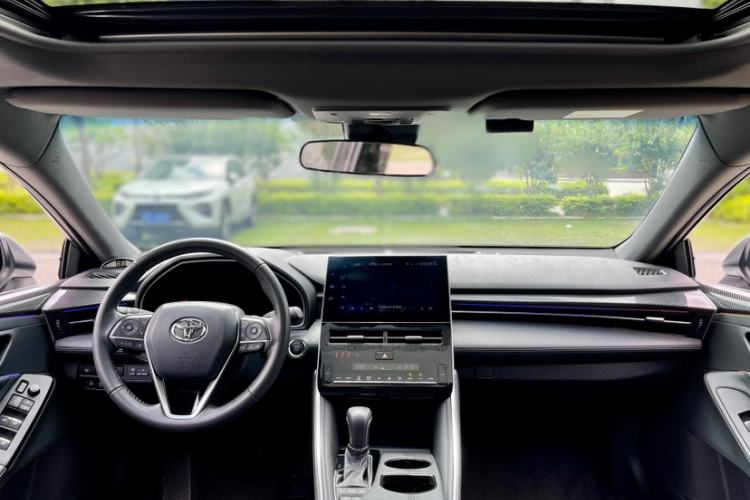 Used Toyota Avalon 2023 2.5L Luxury Edition Interior 6